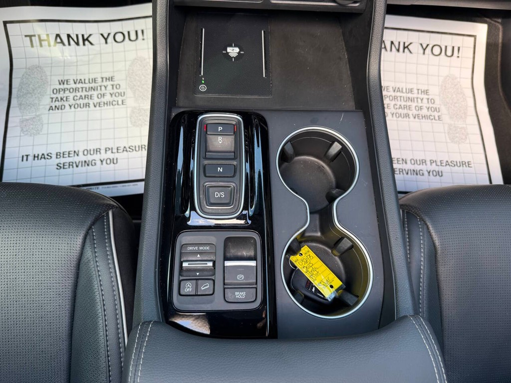 Honda Pilot Vehicle Full-screen Gallery Image 33