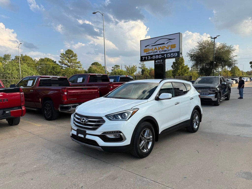 Hyundai Santa Fe Sport Vehicle Full-screen Gallery Image 03