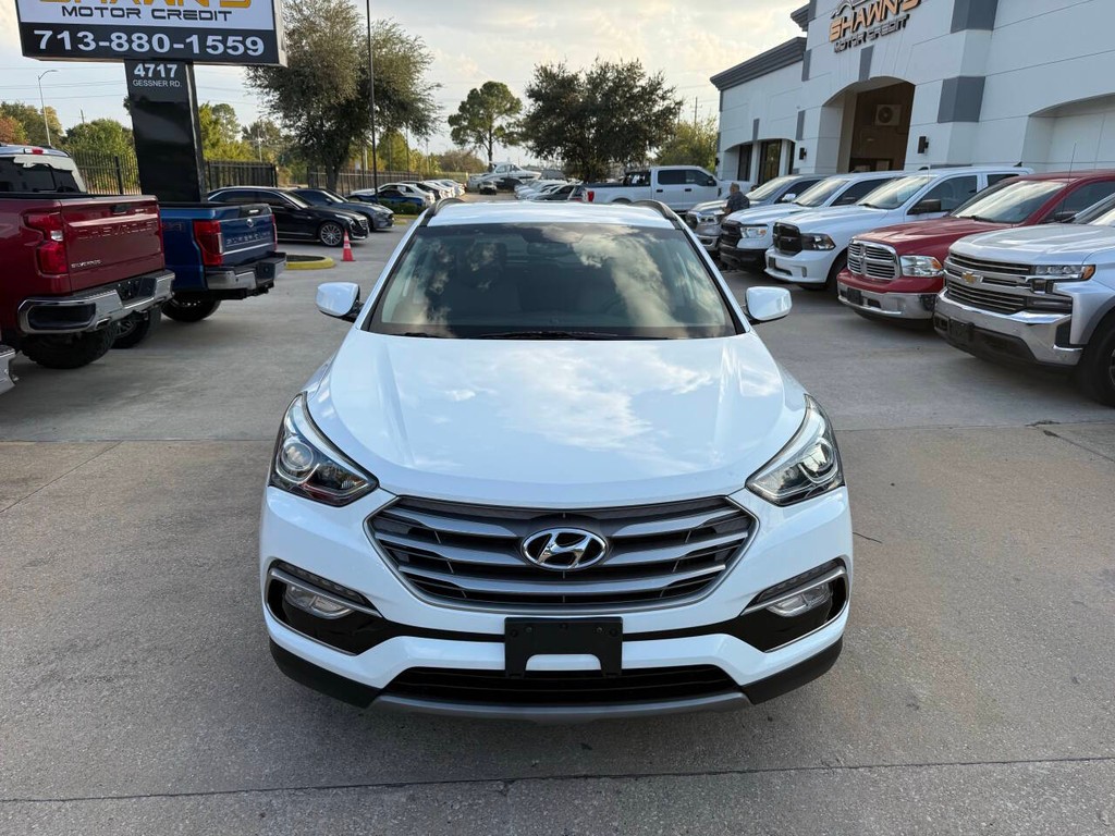 Hyundai Santa Fe Sport Vehicle Full-screen Gallery Image 40