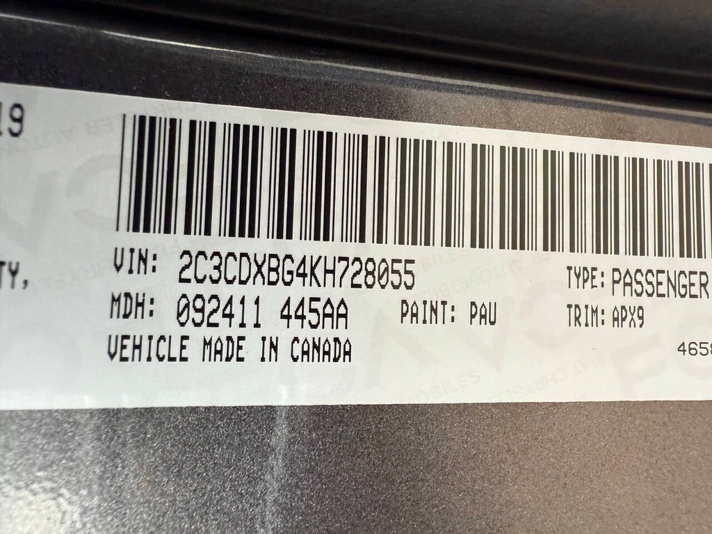 Dodge Charger Vehicle Full-screen Gallery Image 33