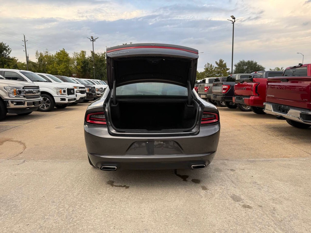 Dodge Charger Vehicle Full-screen Gallery Image 36