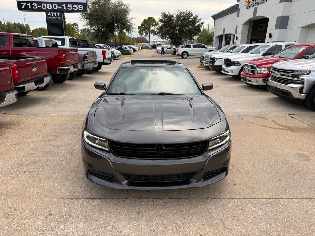 Dodge Charger Vehicle Full-screen Gallery Image 38