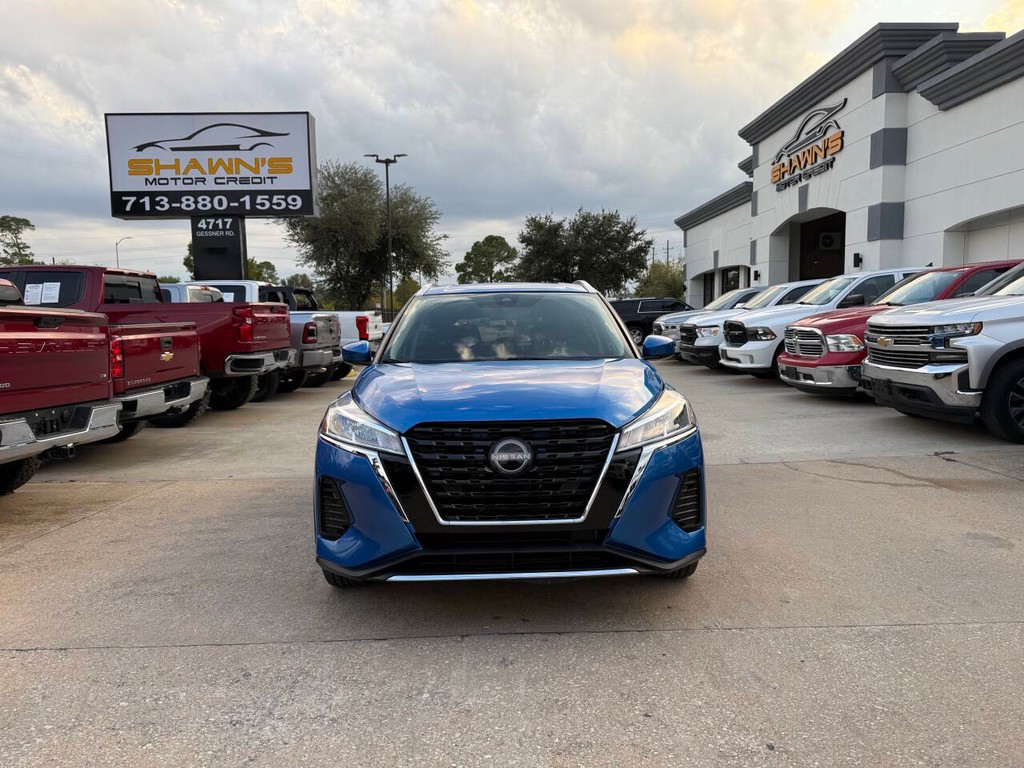 Nissan Kicks Vehicle Full-screen Gallery Image 38