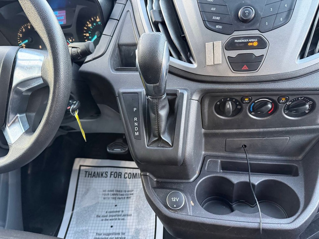 Ford Transit Van Vehicle Full-screen Gallery Image 20