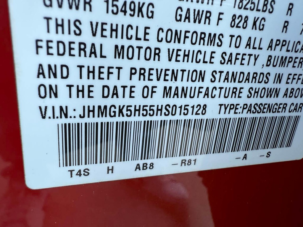 Honda Fit Vehicle Full-screen Gallery Image 32