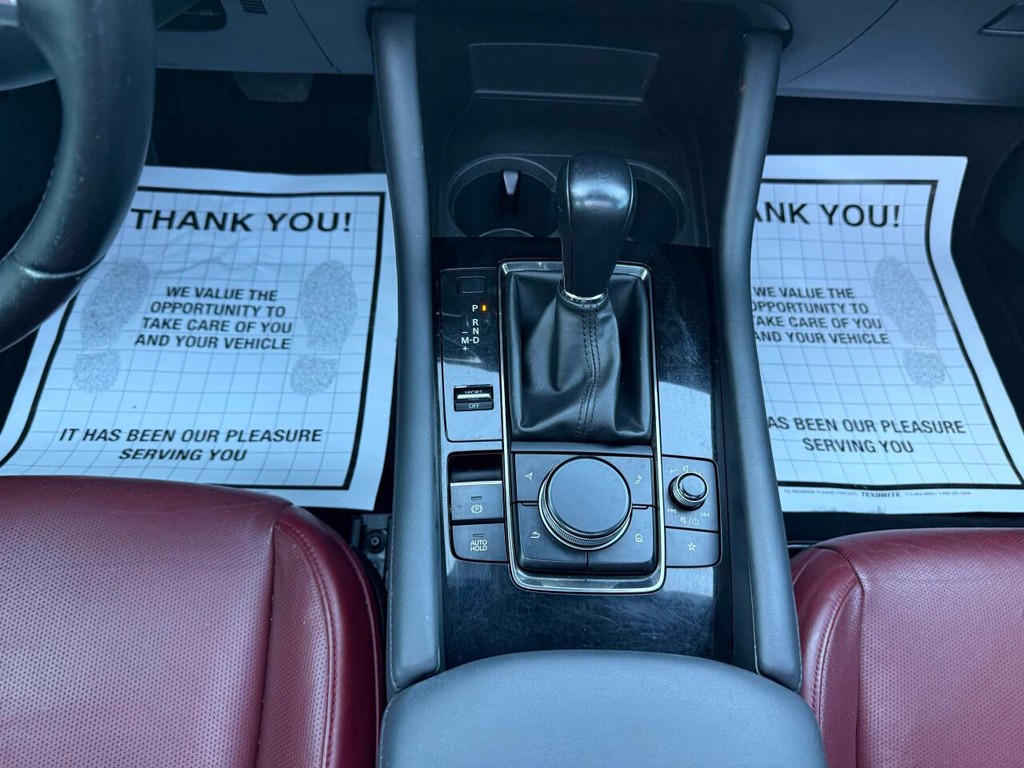 Mazda Mazda3 Hatchback Vehicle Full-screen Gallery Image 29