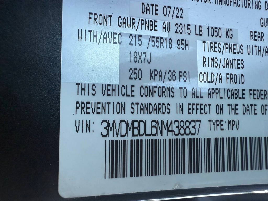 Mazda CX-30 Vehicle Full-screen Gallery Image 31