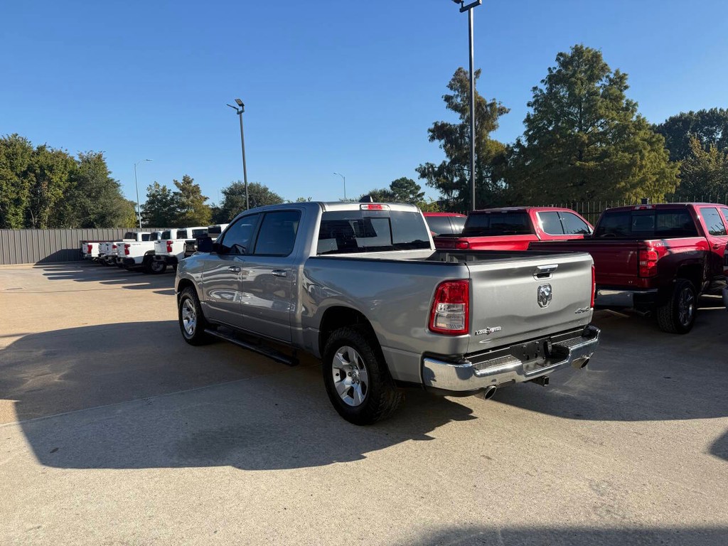 Ram 1500 Vehicle Full-screen Gallery Image 04