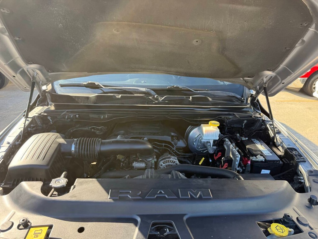 Ram 1500 Vehicle Full-screen Gallery Image 34