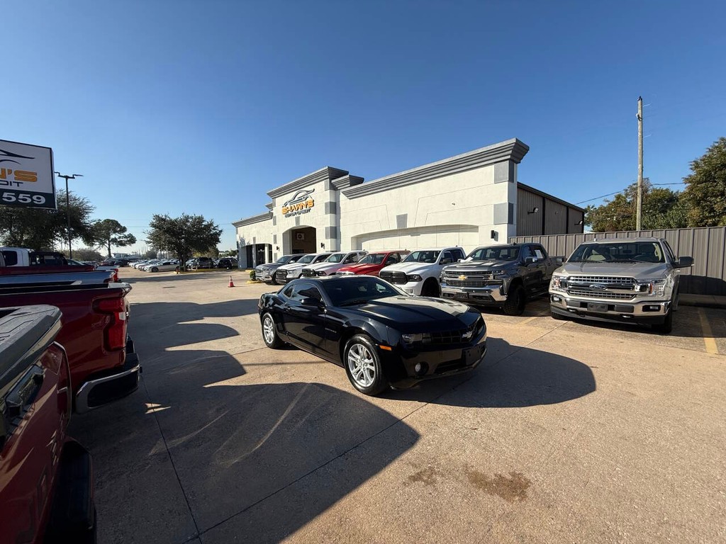 Chevrolet Camaro Vehicle Full-screen Gallery Image 36