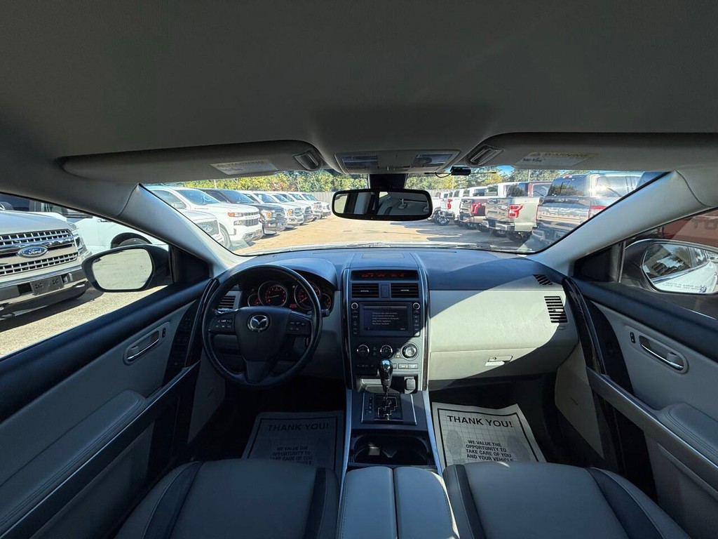 Mazda CX-9 Vehicle Full-screen Gallery Image 20