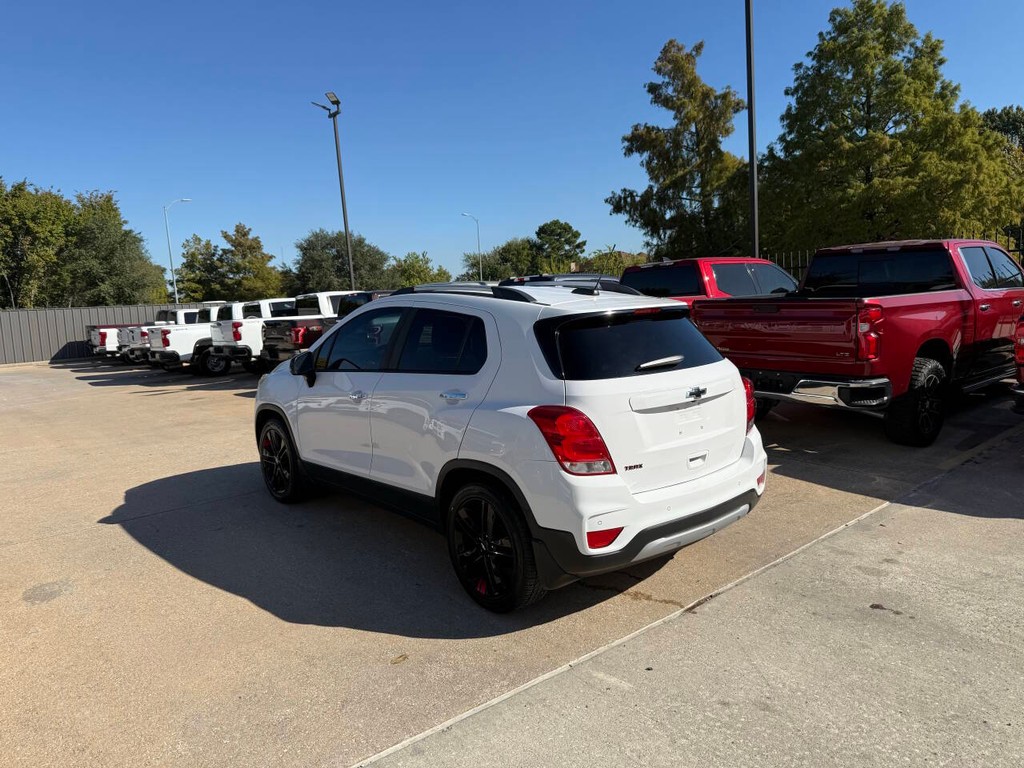 Chevrolet Trax Vehicle Full-screen Gallery Image 05