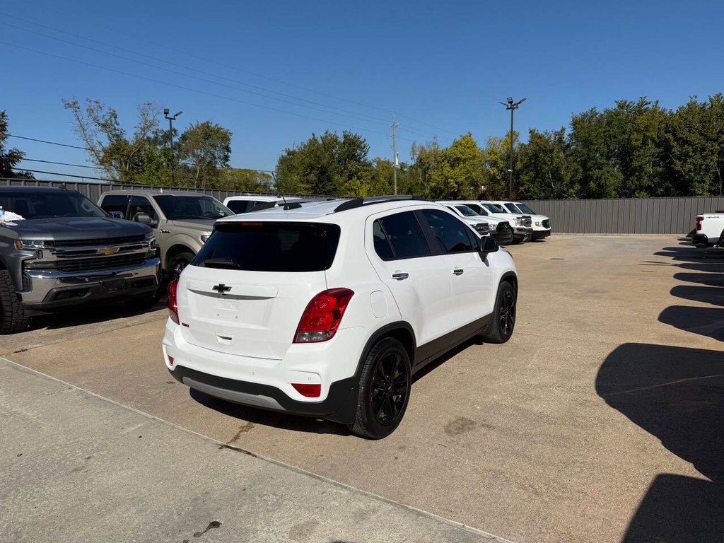 Chevrolet Trax Vehicle Full-screen Gallery Image 06