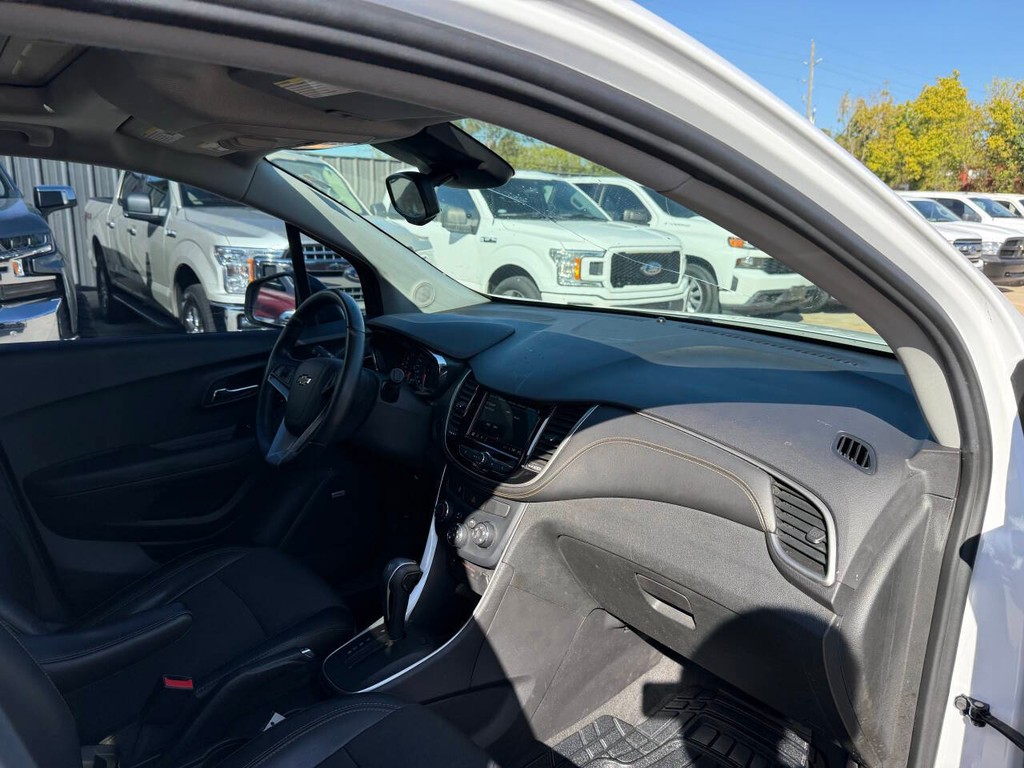 Chevrolet Trax Vehicle Full-screen Gallery Image 10