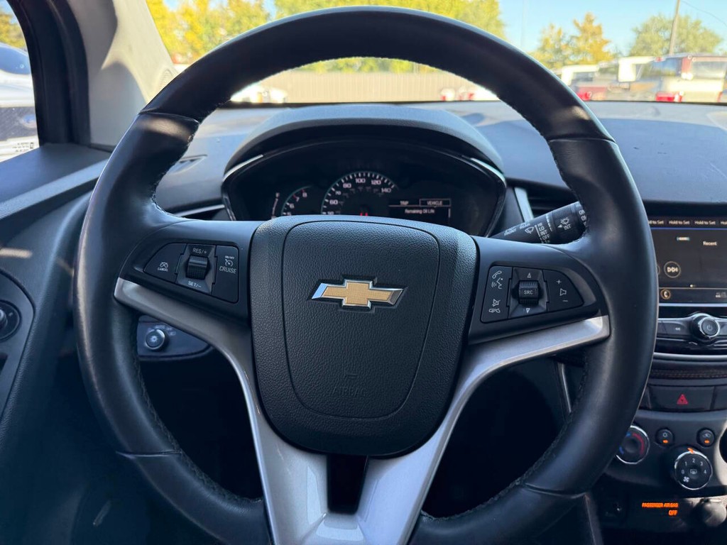 Chevrolet Trax Vehicle Full-screen Gallery Image 23