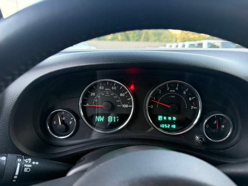 Jeep Wrangler Unlimited Vehicle Full-screen Gallery Image 33