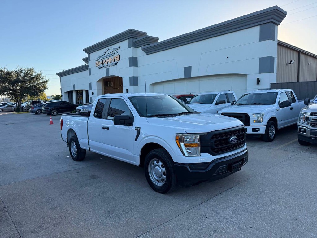 Ford F-150 Vehicle Full-screen Gallery Image 38