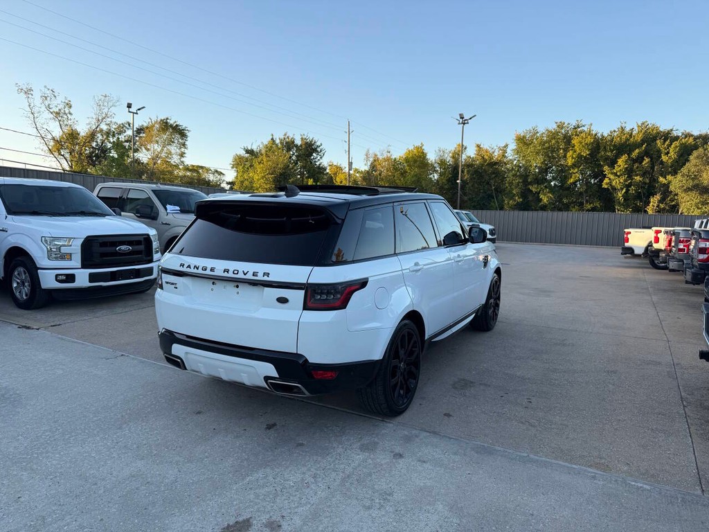 Land Rover Range Rover Sport Vehicle Full-screen Gallery Image 05