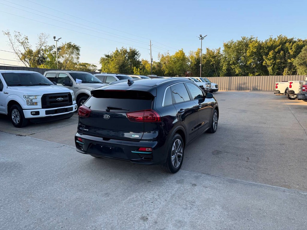 Kia Niro EV Vehicle Full-screen Gallery Image 05