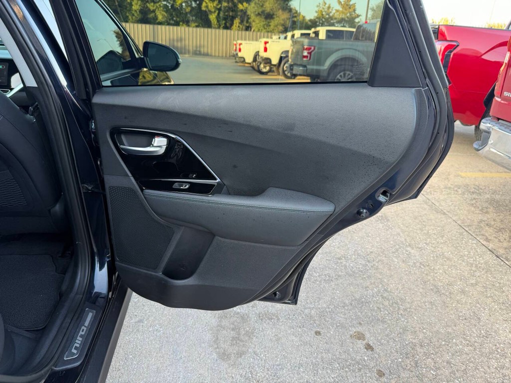 Kia Niro EV Vehicle Full-screen Gallery Image 16