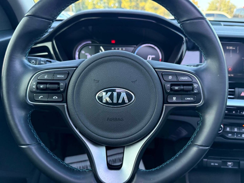 Kia Niro EV Vehicle Full-screen Gallery Image 23