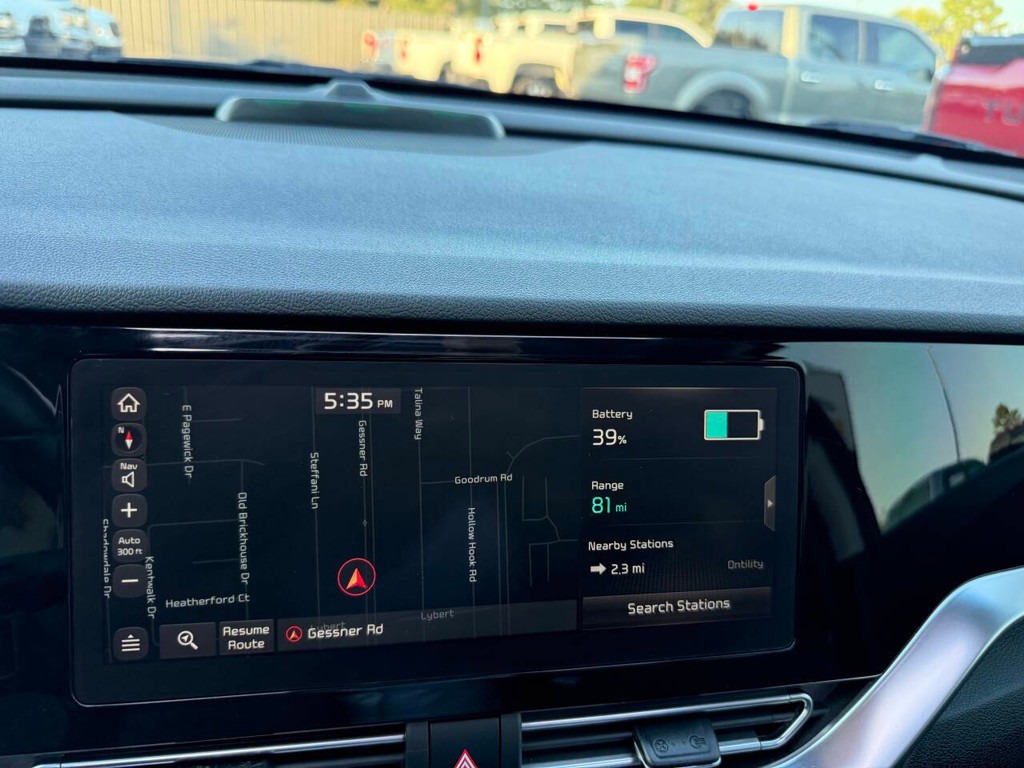 Kia Niro EV Vehicle Full-screen Gallery Image 25