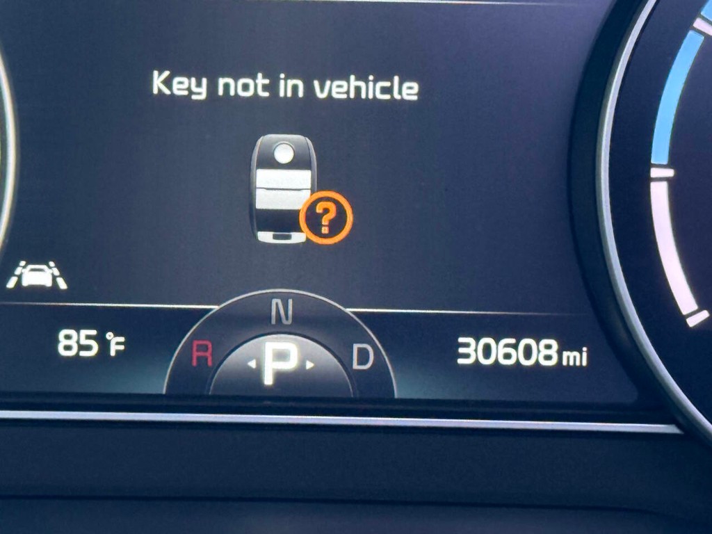 Kia Niro EV Vehicle Full-screen Gallery Image 32