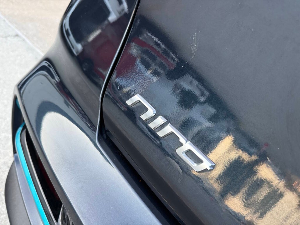 Kia Niro EV Vehicle Full-screen Gallery Image 39