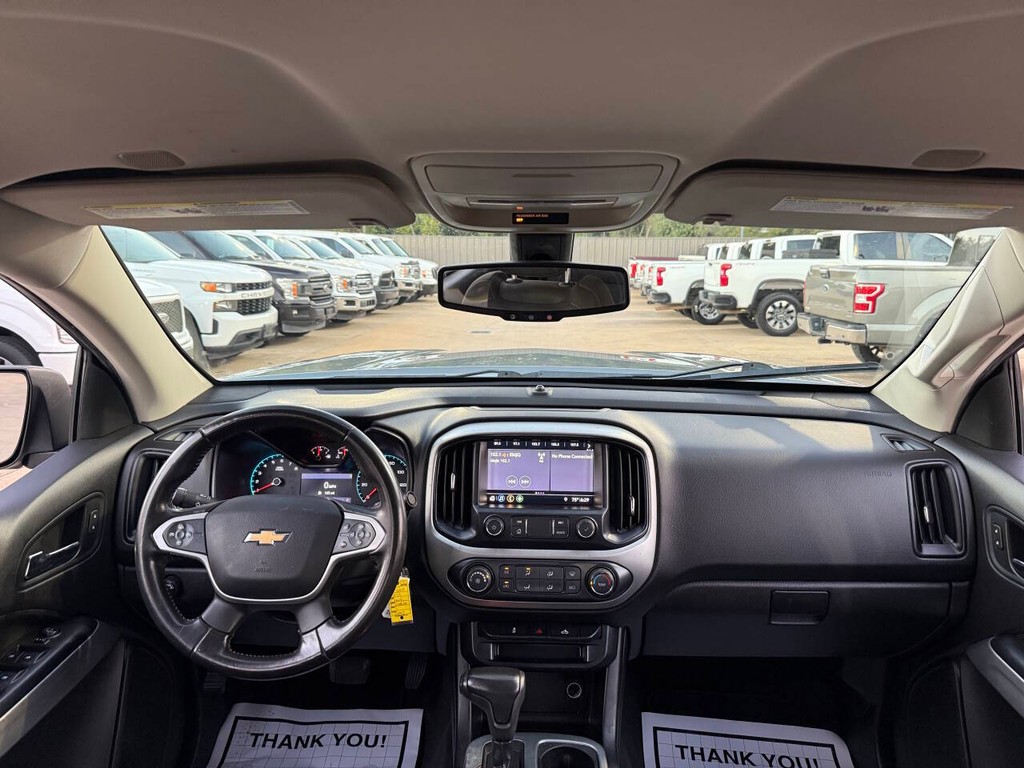 Chevrolet Colorado Vehicle Full-screen Gallery Image 17