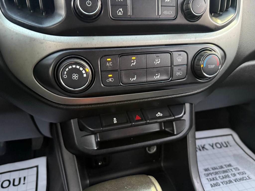 Chevrolet Colorado Vehicle Full-screen Gallery Image 28