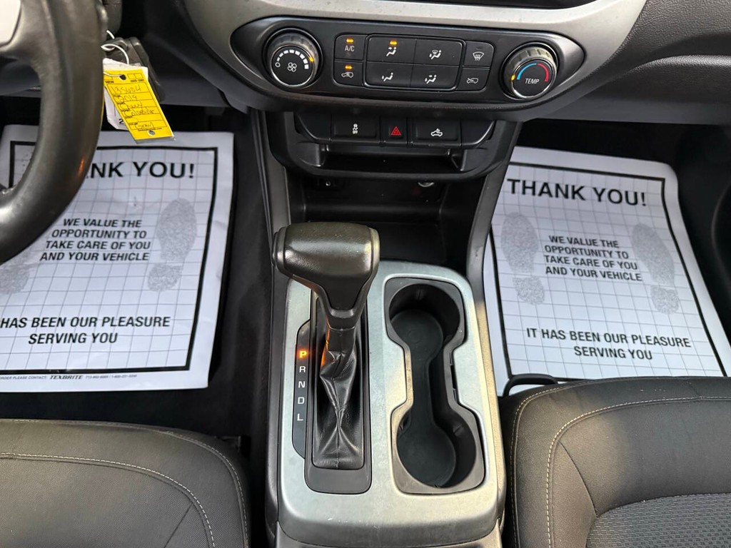 Chevrolet Colorado Vehicle Full-screen Gallery Image 29