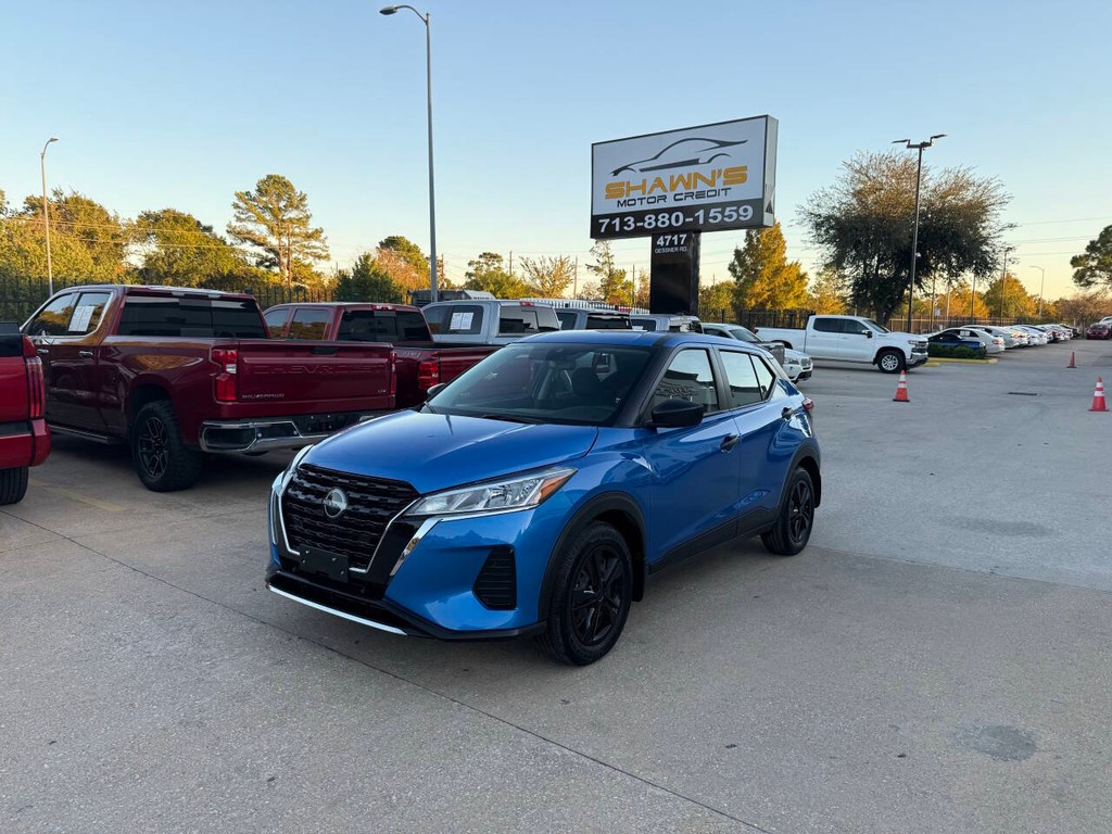 Nissan Kicks Vehicle Full-screen Gallery Image 41