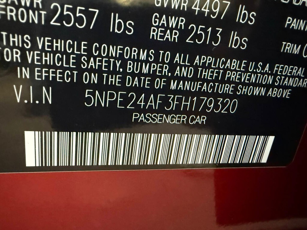 Hyundai Sonata Vehicle Full-screen Gallery Image 34