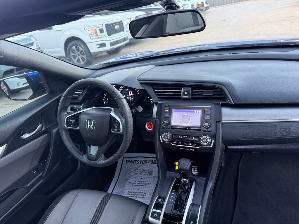 Honda Civic Coupe Vehicle Full-screen Gallery Image 14