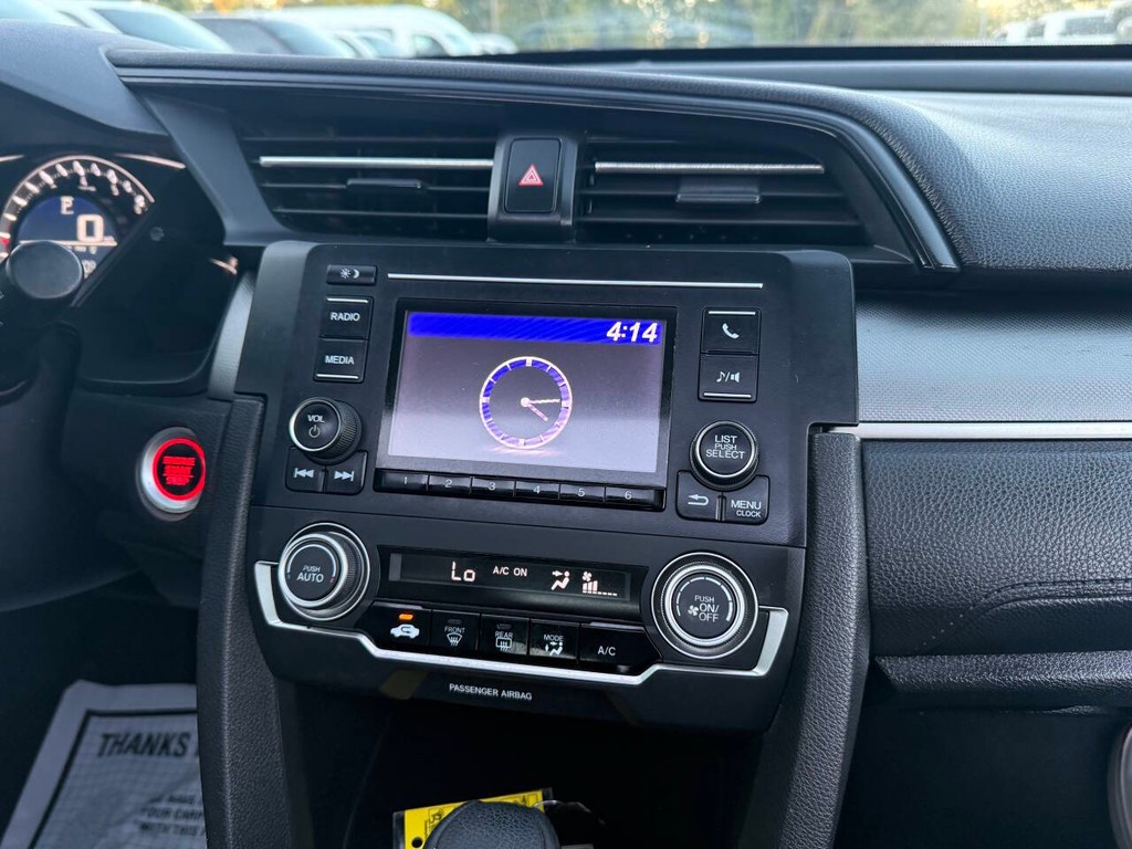 Honda Civic Coupe Vehicle Full-screen Gallery Image 19