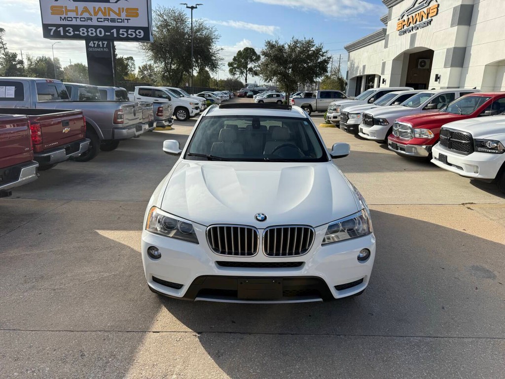 BMW X3 Vehicle Full-screen Gallery Image 42