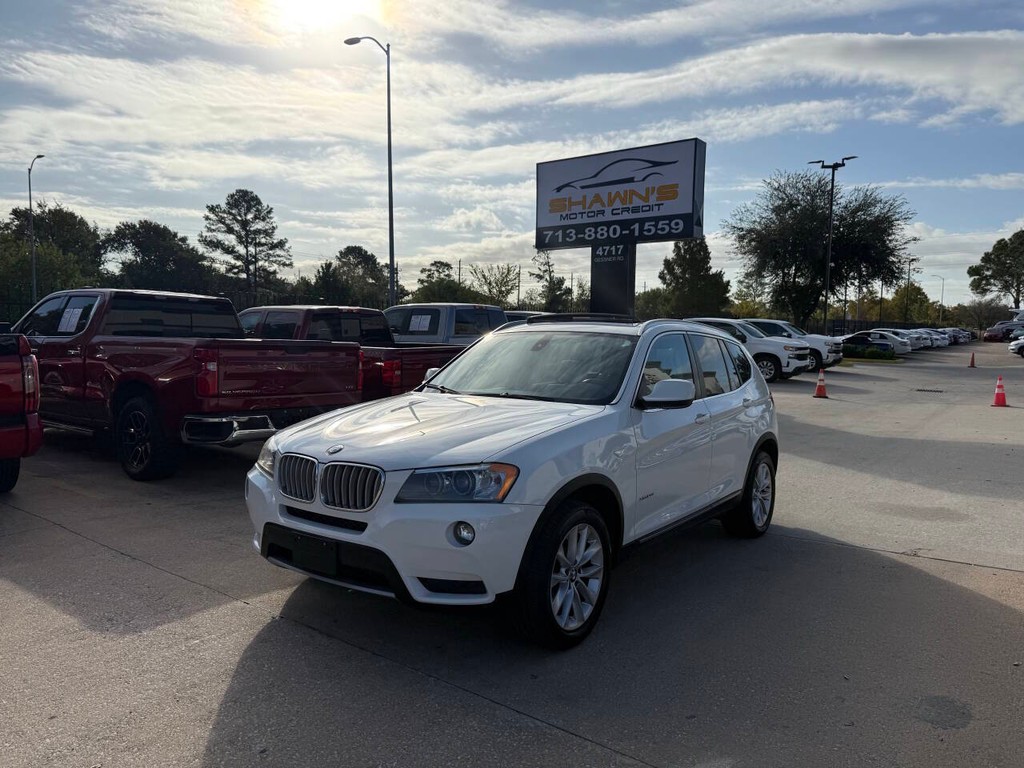 BMW X3 Vehicle Full-screen Gallery Image 45