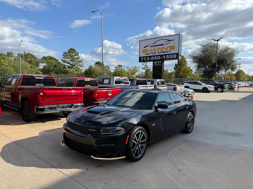 Dodge Charger Vehicle Full-screen Gallery Image 03