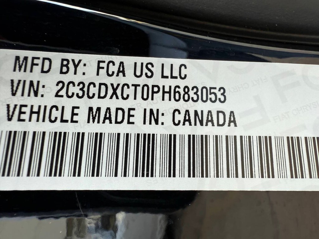 Dodge Charger Vehicle Full-screen Gallery Image 32