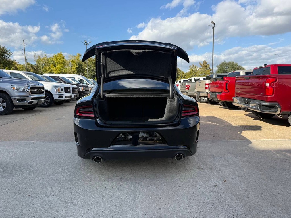 Dodge Charger Vehicle Full-screen Gallery Image 36