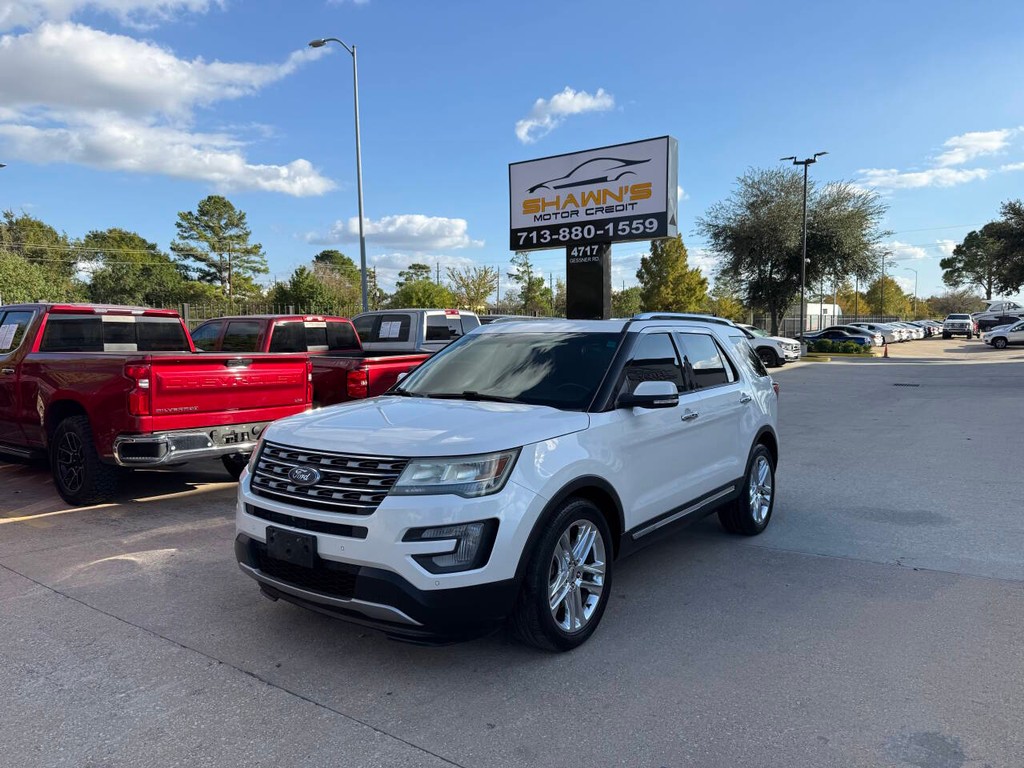 Ford Explorer Vehicle Full-screen Gallery Image 03