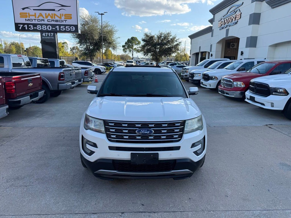 Ford Explorer Vehicle Full-screen Gallery Image 42