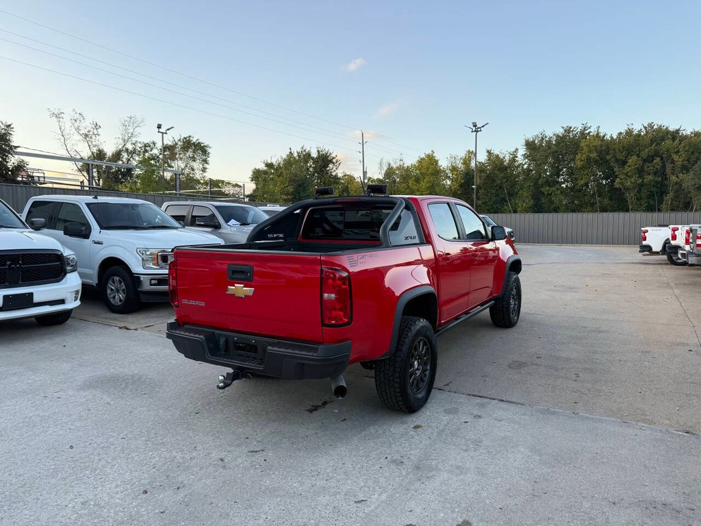 Chevrolet Colorado Vehicle Full-screen Gallery Image 05