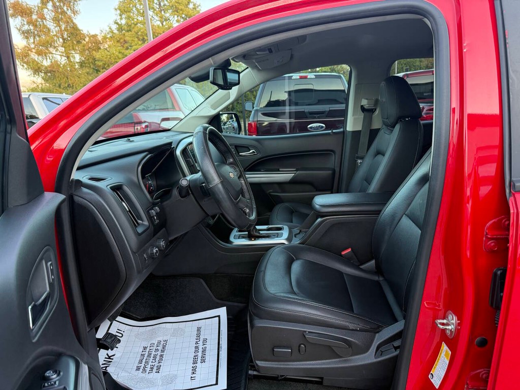 Chevrolet Colorado Vehicle Full-screen Gallery Image 07