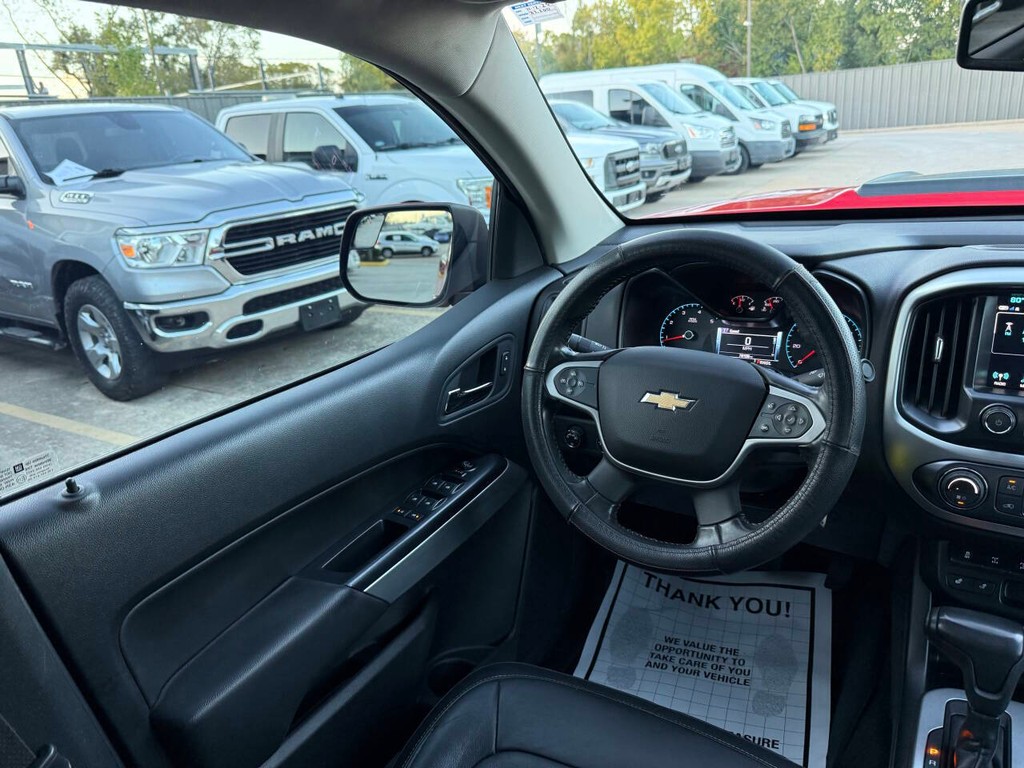 Chevrolet Colorado Vehicle Full-screen Gallery Image 19