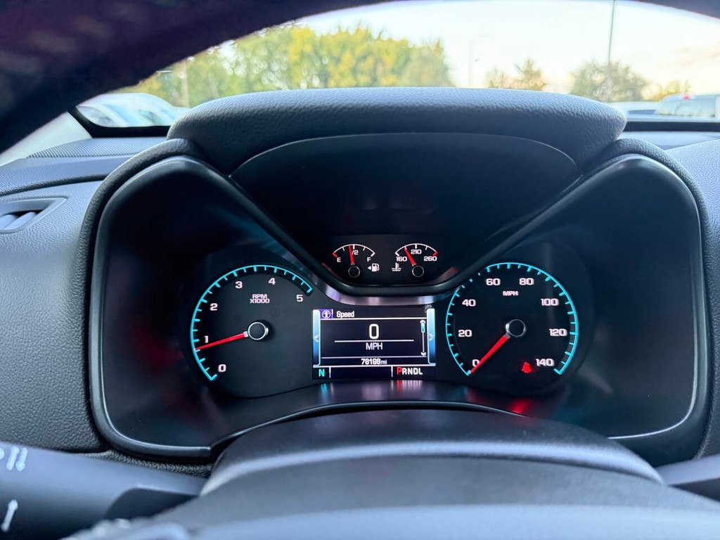 Chevrolet Colorado Vehicle Full-screen Gallery Image 29