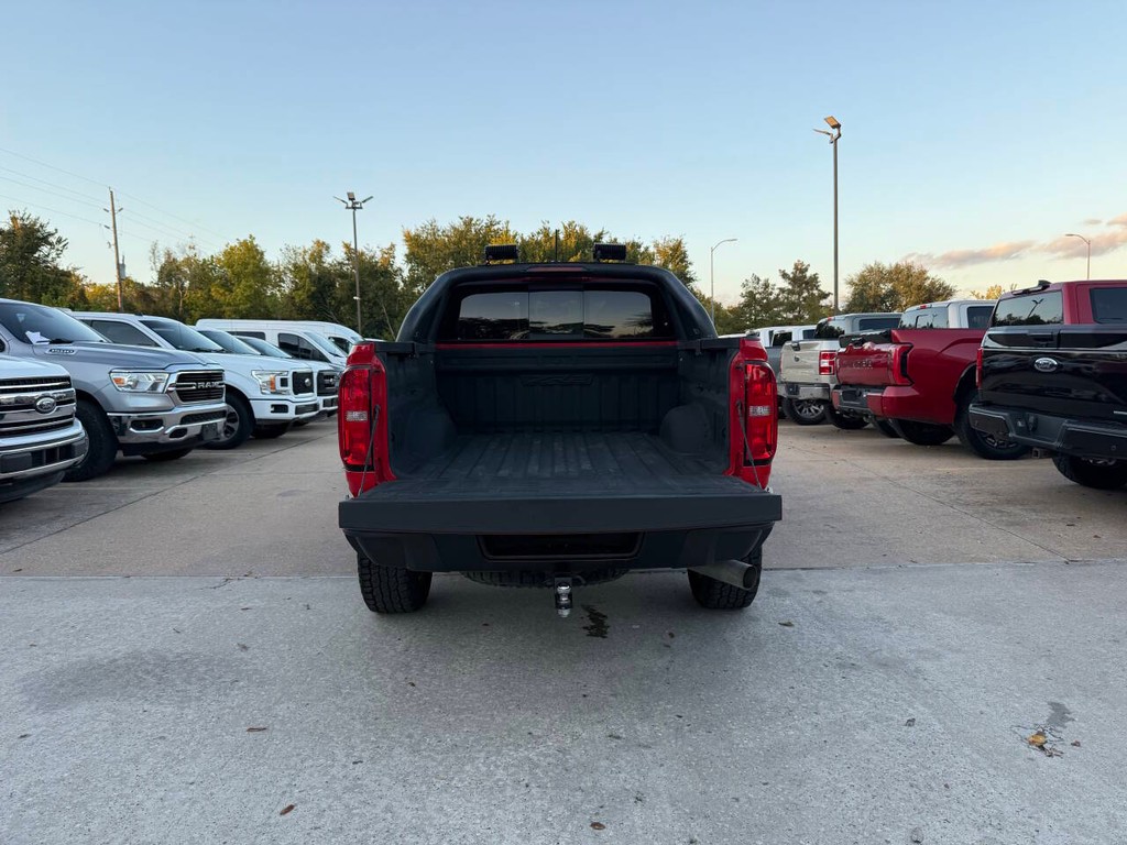 Chevrolet Colorado Vehicle Full-screen Gallery Image 34