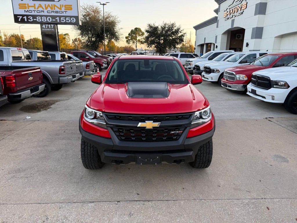 Chevrolet Colorado Vehicle Full-screen Gallery Image 36