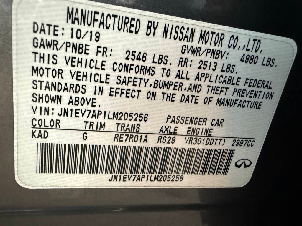 INFINITI Q50 Vehicle Full-screen Gallery Image 34