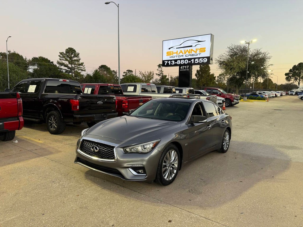 INFINITI Q50 Vehicle Full-screen Gallery Image 42